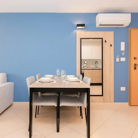 Pet Friendly Apartment Blue Ocean Umag Exterior photo