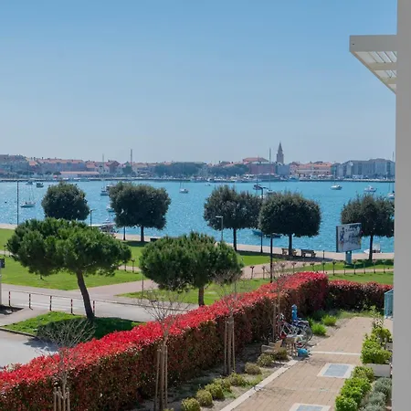 Pet Friendly Apartment Blue Ocean Umag Exterior photo